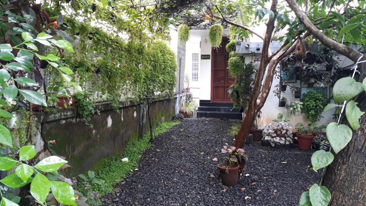 Bethel Residency Hotell Kochi Exteriör bild