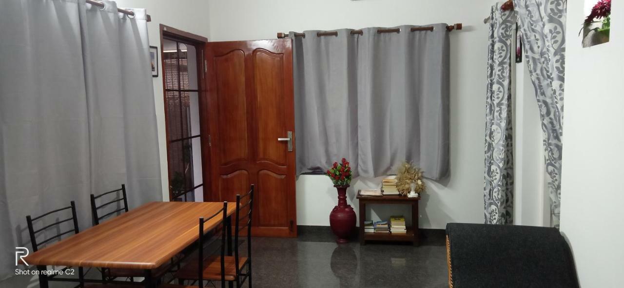 Bethel Residency Hotell Kochi Exteriör bild